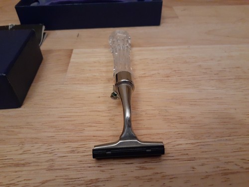 WATERFORD Crystal Ireland Vintage 5 1/2" Razor Shaving Unused with Booklet - Picture 3 of 5