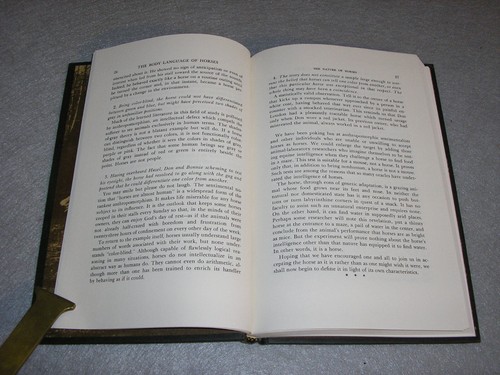 Animal Communication Book Body Language of Horses Ainslie and Ledbetter wDJ 1980 - Picture 9 of 14