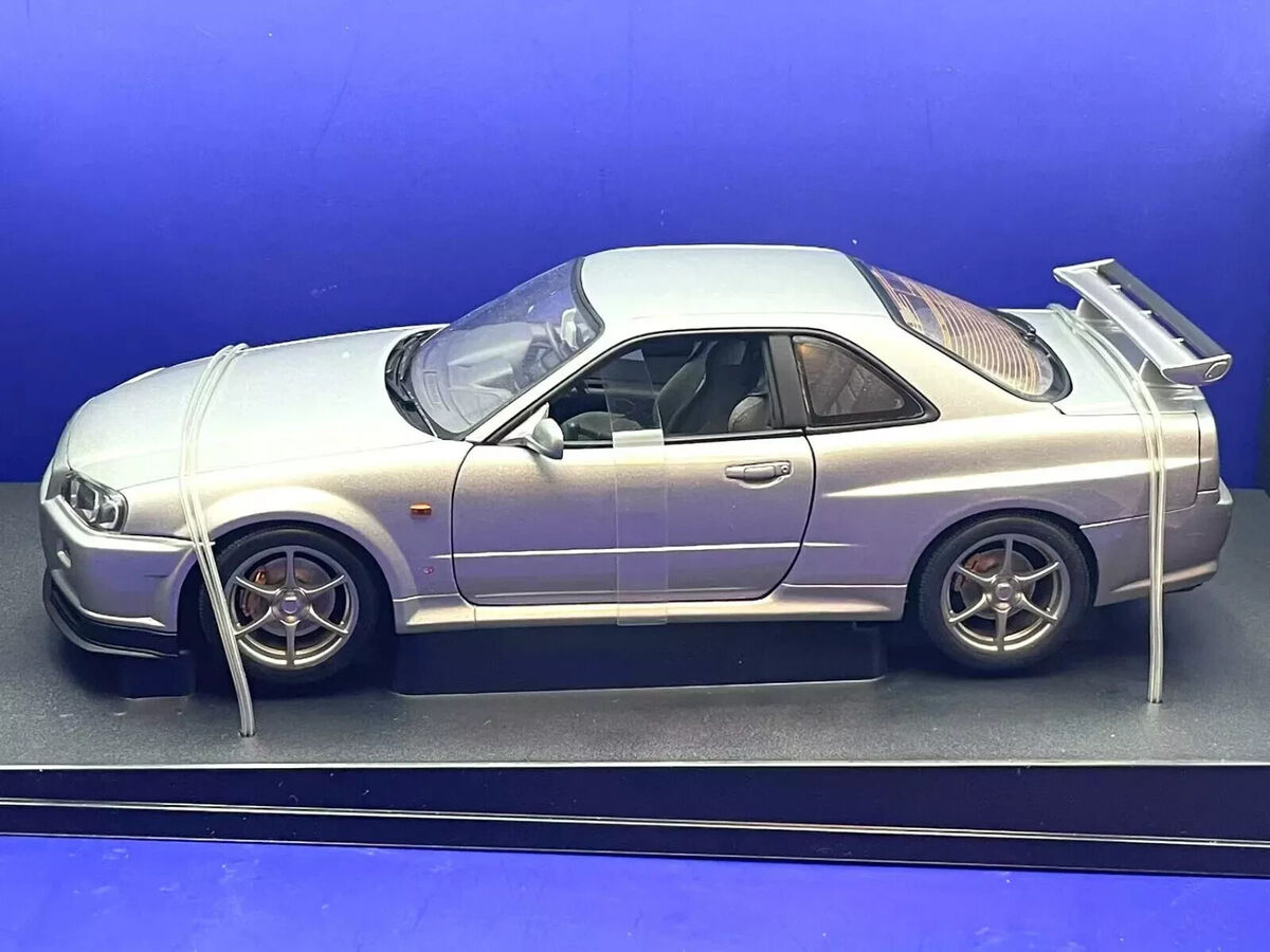 RARE* Autoart 1/18 NISSAN SKYLINE GT-R R34 V SPEC II JDM RARE* Autoart 1/18 NISSAN SKYLINE GT-R R34 V SPEC II JDM