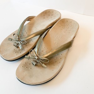 Vionic Women/'s Bella II Toe Post Comfort Flip Flops Sandals Pewter