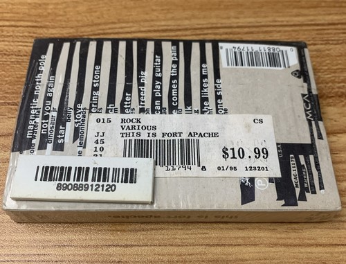 This Is Fort Apache: 1995 Cassette Radiohead, Lemonheads MCA MCAC-11179 - Picture 3 of 3