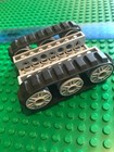 LEGO 2 BLACK Caterpillar Rubber Track + 6 Grey Technic Wheel + Bricks & Pins