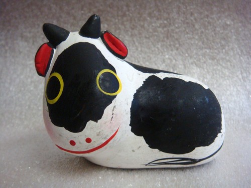 Handbemalter schwarz-weißer Kuhstein - Haustierstein - Bild 1 von 6