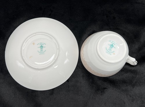 Vintage Crown Staffordshire Tea Cup & Saucer "Classic" Pattern Excellent Cond. - Picture 4 of 5