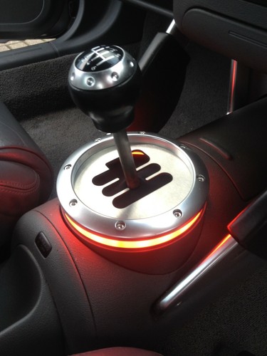 Puerta ""H"" estilo Audi TT Mk1 8N R8 + anillo de luz envolvente iluminado L.E.D Gear - Imagen 10 de 12