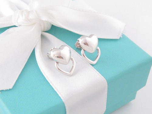 TIFFANY & CO SILVER STENCIL DOUBLE HEART PUFFY EARRINGS - Picture 5 of 5