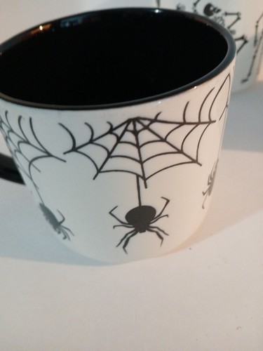 3 tazas de Halloween Skelton/esqueltos bailarines, arañas y murciélagos, negro blanco 16 OZ nuevas - Imagen 4 de 20