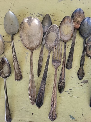 Lote de 21 utensilios cubiertos antiguos vintage surtidos taponador de velas - Imagen 3 de 15