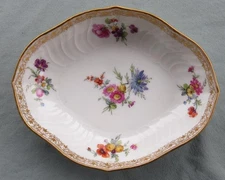VINTAGE/ANTIQUE KPM DISH HAND PAINTED DRESDEN FLOWERS GOLD TRIM