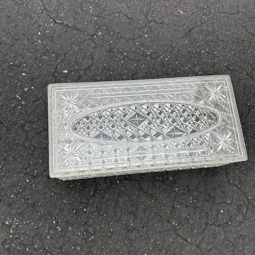 Vintage Lucite Diamond Cut Clear Acrylic Starburst Tissue Box Holder 10.5" - Picture 6 of 8