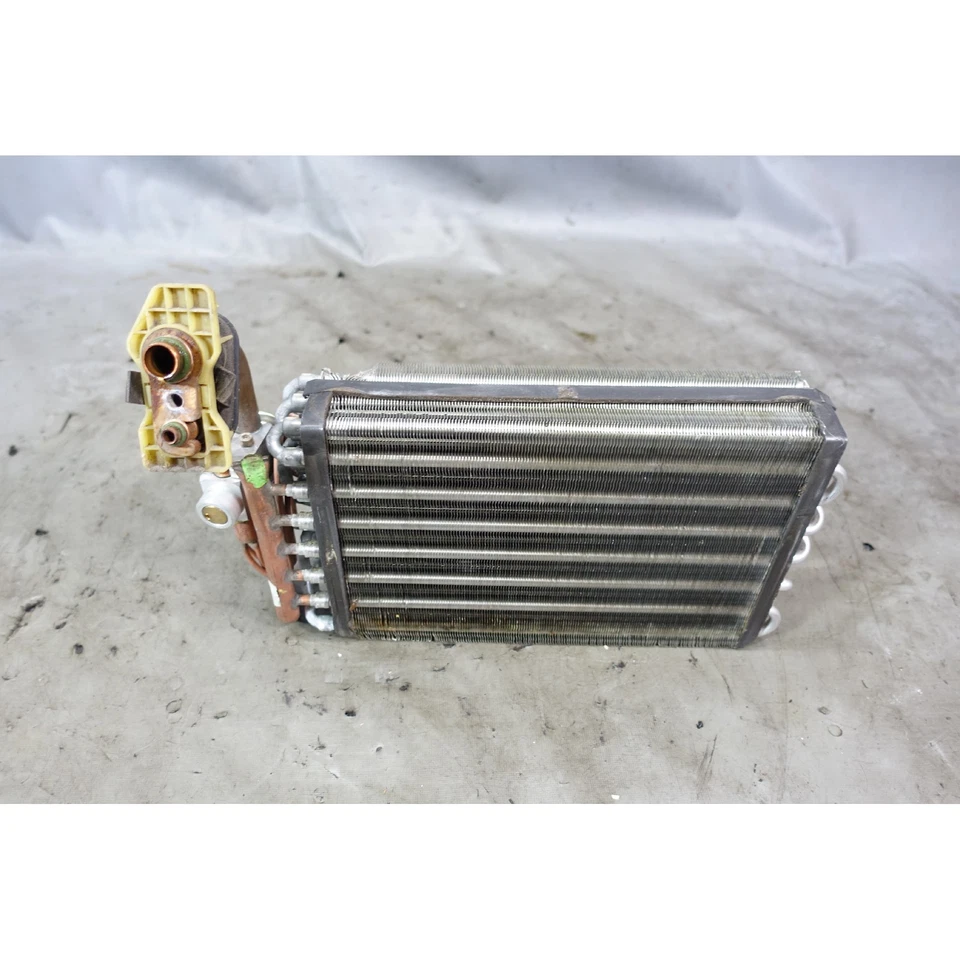 BMW E36 1992-1999 serie 3 evaporador de aire acondicionado de fábrica con válvula de expansión Foto 3 de 4