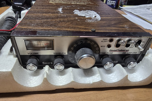 Sears 613826 Model CB Radio 40 Channel With Lower And Upper Sideband . - Picture 3 of 6