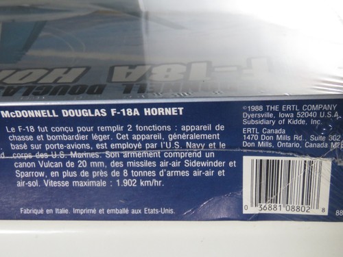 McDONNELL DOUGLAS F-18A HORNET NAVY AMT ERTL 1/72 Nueva Caja Sellada - Imagen 3 de 5