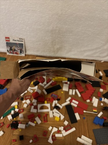 Lego Vintage 1974 Feuerwehrhaus Set Nr. 570 W Box & Anleitung BESCHREIBUNG LESEN - Bild 23 von 24