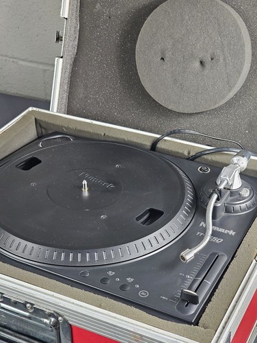 NUMARK TT 1550 TURNTABLE 12" VINYL RECORD .without Case , NO CARTS(NEEDLE) no he - Picture 12 of 12