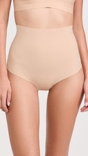 NEW  38 COMMANDO CONTROL TOP THONG UNDERWEAR BEIGE SZ L