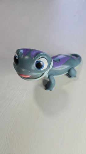 Disney Frozen 2 Fire Spirit Snowy Snack Salamander Leuchtfigur