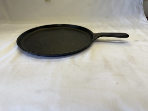 Lodge 90G Cast Iron Flat Griddle Skillet 10 1/2” Made In USA - 第 2/6 張圖片