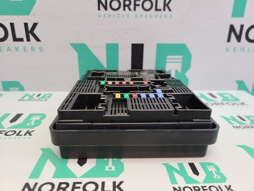 Nissan Qashqai J12 Fusebox 284B7 6RA1B - Picture 6 of 20