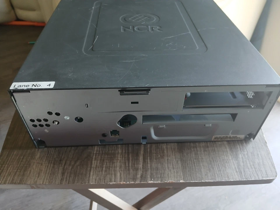 Terminal de computador Ncr 7606-1009-8801 Pos PC sistema de caixa classe de dinheiro 7606 160gb - Imagem 3 de 3