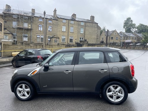2011 61 MINI COUNTRYMAN 1.6 COOPER D ALL4 LONG MOT - Picture 4 of 14