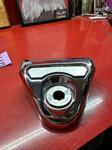 94-13 Harley RoadKing Chrome Handlebar Cover HeadLight Nacelle Housing Roadking - Picture 22 of 24