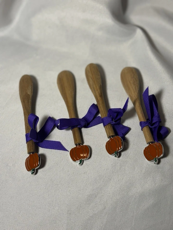 Juego de 4 cucharaditas cucharas de madera de calabaza con lazos morados Foto 4 de 4