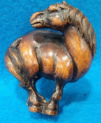 Metropolitan Museum Of Art MMA Netsuke Horse Figurine 