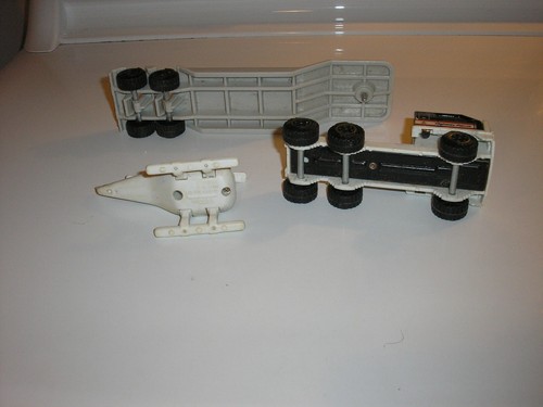 Vintage Tonka Highway Patrol Chopper 11.5" Semi Tractor Flat Bed Trailer Free SH - Picture 6 of 6