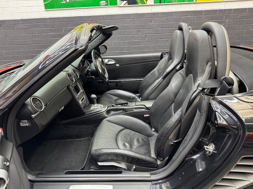 🔥 FOR SALE: 2005 Porsche Boxster S (987) | 3.2L 6-Cylinder | 92,000km 🔥 - Picture 11 of 15
