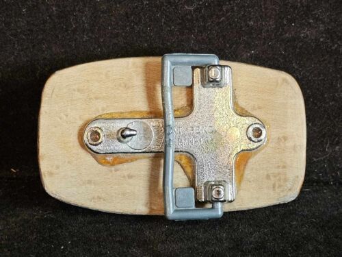 Vintage Birdseye Maple Wooden Belt Buckle - Picture 2 of 5