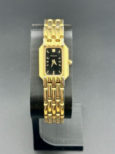Working Vintage Pulsar Watch Women’s Petite Gold Tone Black Dial V810-X005 B5 - Picture 2 of 9