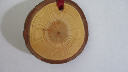 HEULENDES WOLFSHOLZ Weihnachtsschmuck - Bild 2 von 3