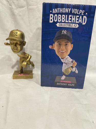 NY YANKEES GOLD ANTHONY VOLPE GOLD GUANTE BOBBLEHEAD SGA 8/11/2024 Limited 1.100 - Imagen 6 de 6