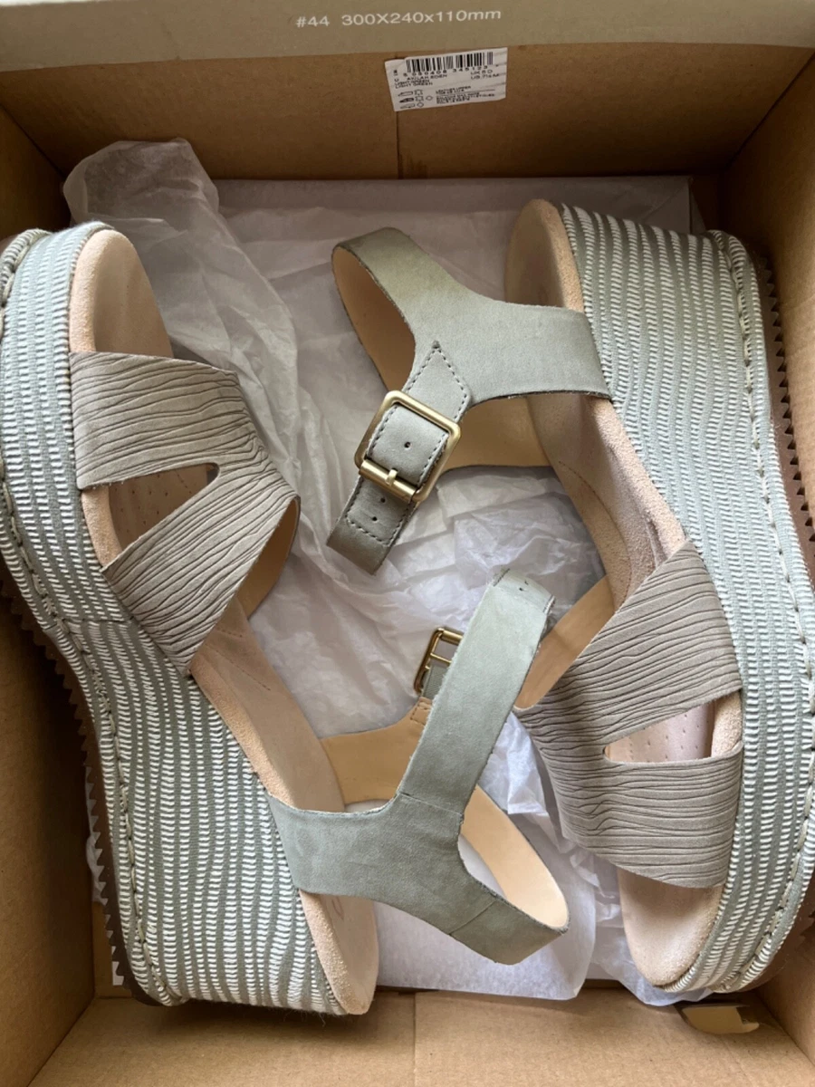 Clarks Akilah Eden Light Green Platform Shoes Platforms 70s Flashback 7.5 M