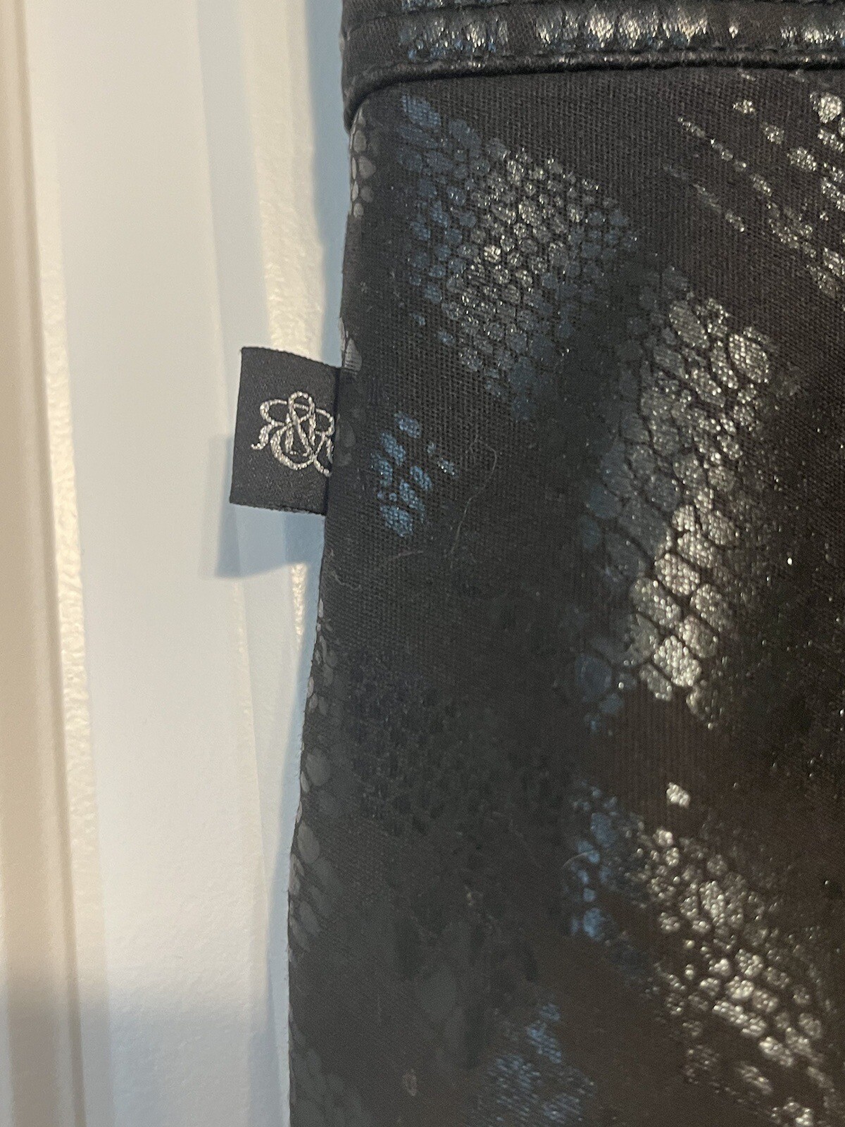 Picture 4 of 10