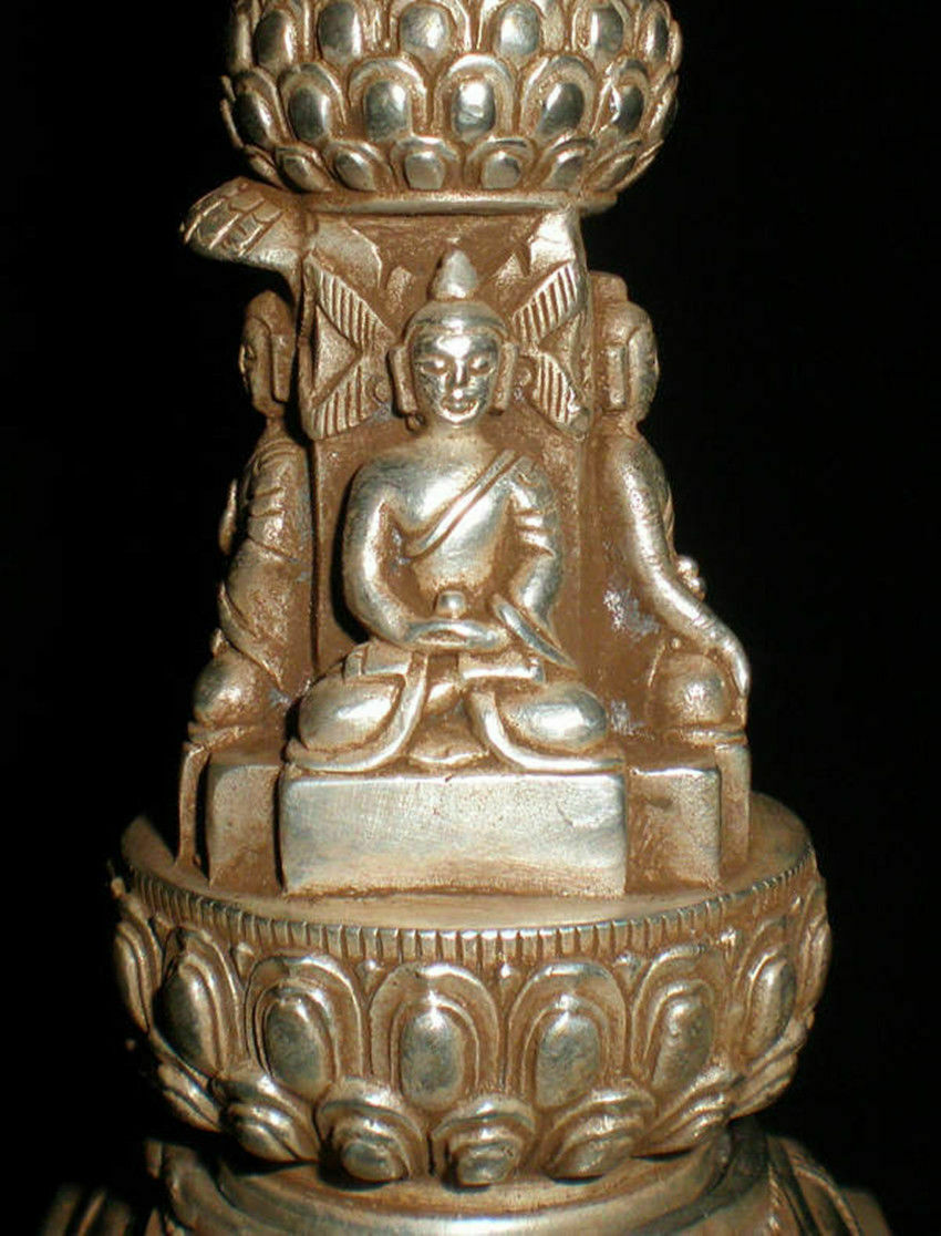 Foto 3 di 9