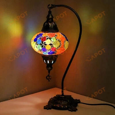 Lampe mosaïque turque marocaine fabriquée à la main Tiffany lampe de bureau - Photo 1/4