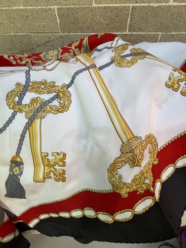 Paolo Gucci Silk Twill Scarf Red/White Keys/Rope/Tassel 1980’s Authenticated New - Picture 8 of 9