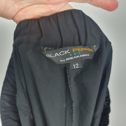 Black Pepper Breakaway Size 12 Capri Long Shorts Black Elastic Waist Pockets - Bild 7 von 9