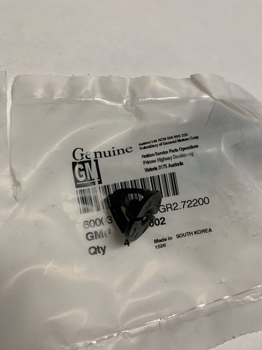 NOS OEM 2004 2005 2006 Pontiac GTO Tail Light Clip Retainer Genuine GM - Bild 2 von 2