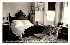 Postcard RPPC FDR Home Bedroom Hyde Park NY D66