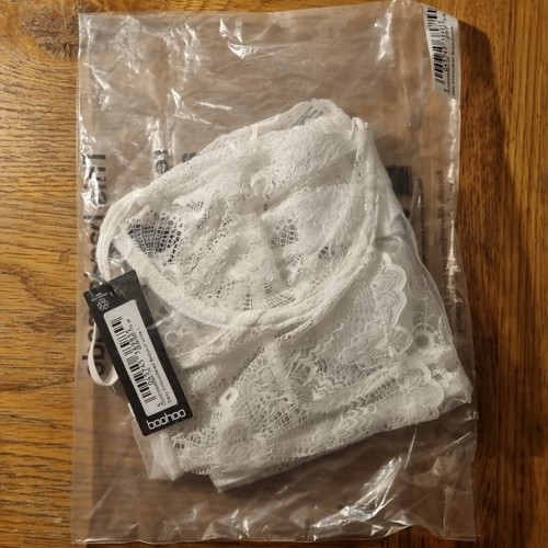 BOOHOO Daisy Embroidered Bodysuit White Lace Effect Mesh Translucent NEW RRP£18 - Imagen 5 de 5
