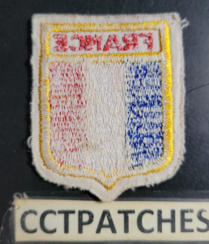 FRANCE FLAG TRAVEL SOUVENIR FELT PATCH - Picture 2 of 2