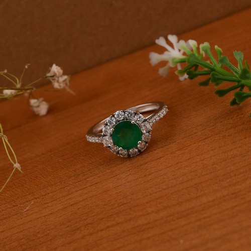 1.30CT Round Green Emerald & Diamond Dainty Halo Engagement Ring 925 Silver Gift - Picture 6 of 6