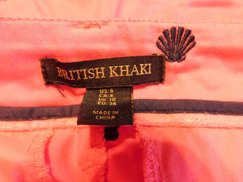 British Khaki Women's Pink Bermuda Shorts w/Navy Shell Pattern Size 6 - Picture 3 of 3