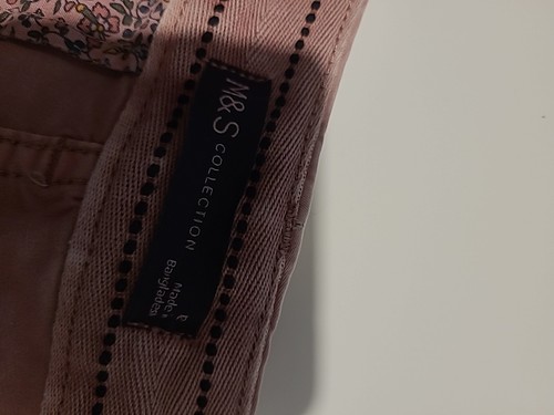 Ladies M&S Shorts Size 12 - Picture 2 of 4