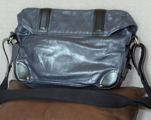Chloe Men's Navy Black Quilted Leather Shoulder Bag Crossbody Used - Picture 14 of 24