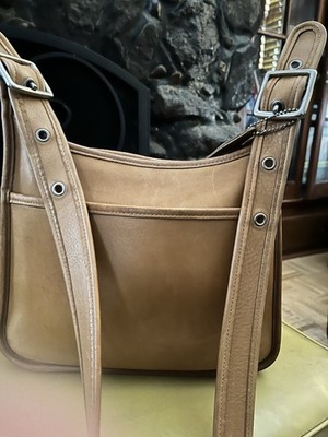 Vintage Coach 9966 Legacy Zip Camel Tan and Silver Nickel Hardware 