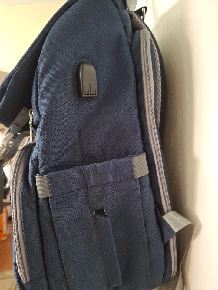 Mochila para pañales azul marino HWJF limpia muchos bolsillos aprox 18" L 8" W bien hecha Foto 3 de 4